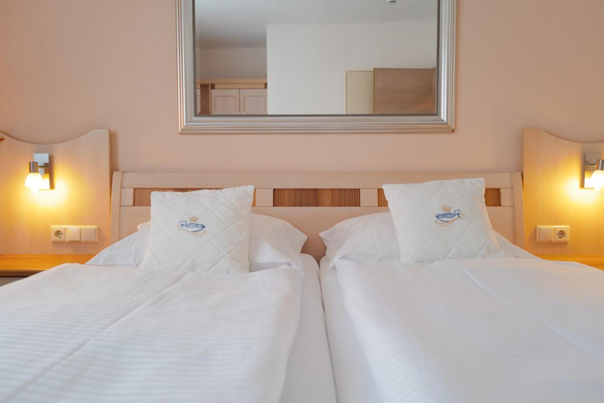 Hotel Trapp Ruedesheim am Rhein Room photo