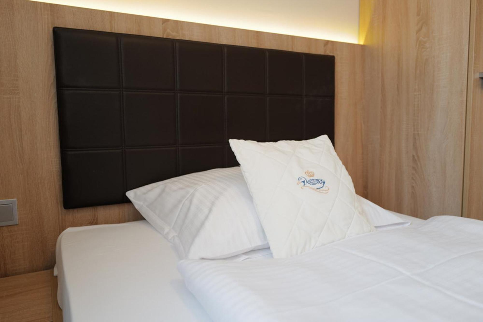 Hotel Trapp Ruedesheim am Rhein Room photo